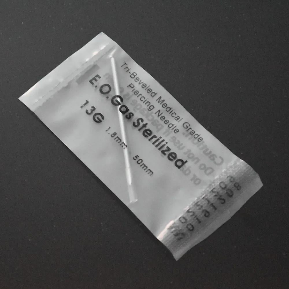 Box Of 100PCS Body Sterilized Disposable Piercing Needles For Ear Nose Navel Nipple Supply